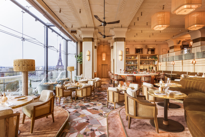 Le groupe de Laurent de Gourcuff possède plusieurs restaurants dont Gigi, un établissement italien situé au sommet du Théâtre des Champs-Élysées.